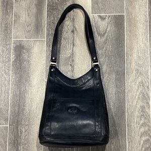 Vintage Basido Classic Black Italian Leather Shoulder Bag